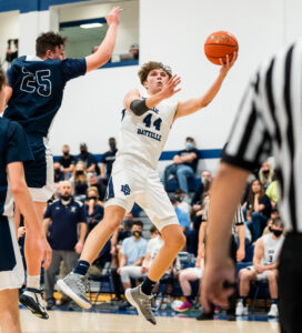 Clay-Battelle battles way through Madonna to earn first state tournament berth since 2014